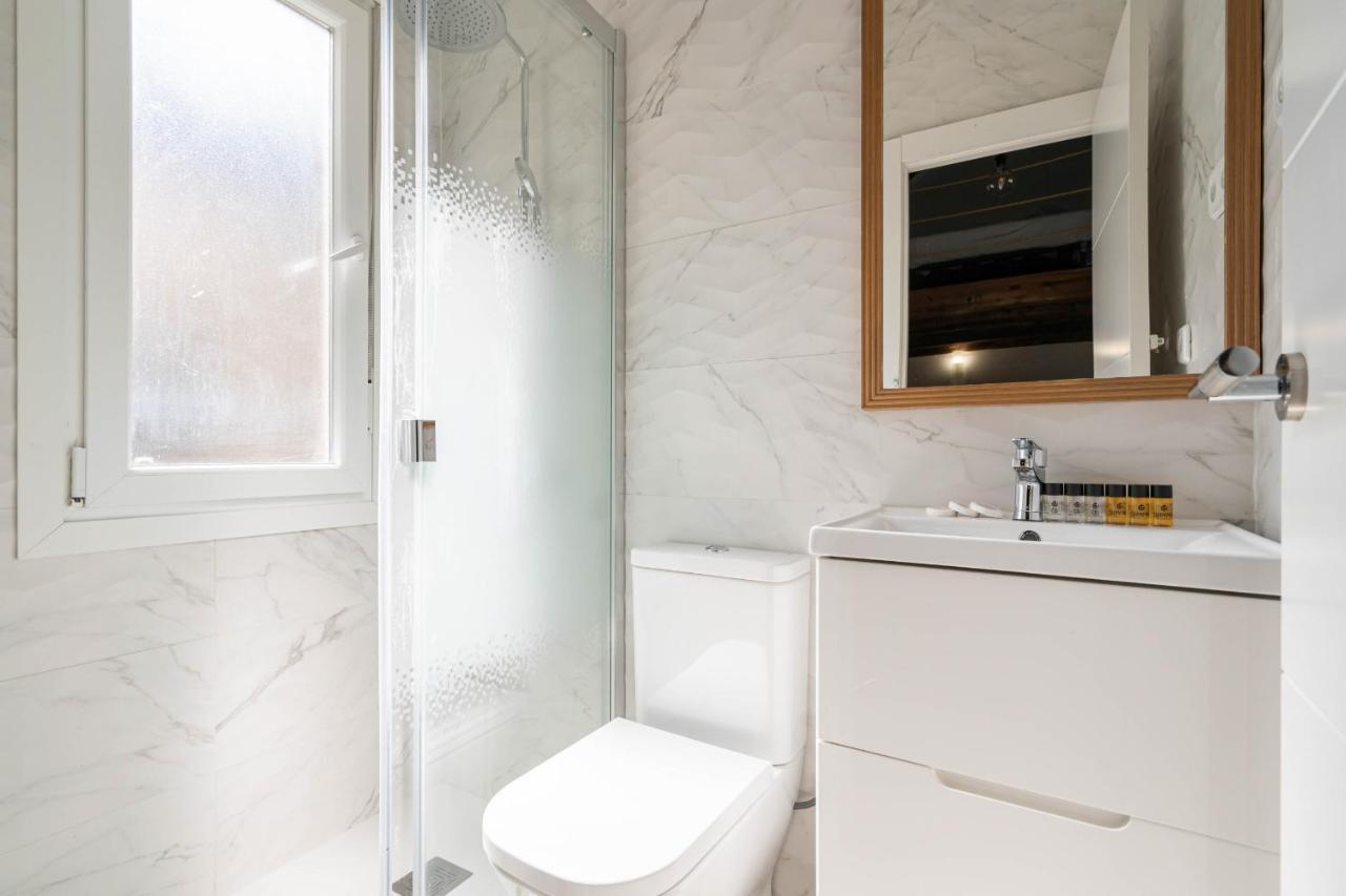 Apartamento Reformado En El Centro Con Dos Habitaciones Alquiler Temporal Madrid Eksteriør bilde